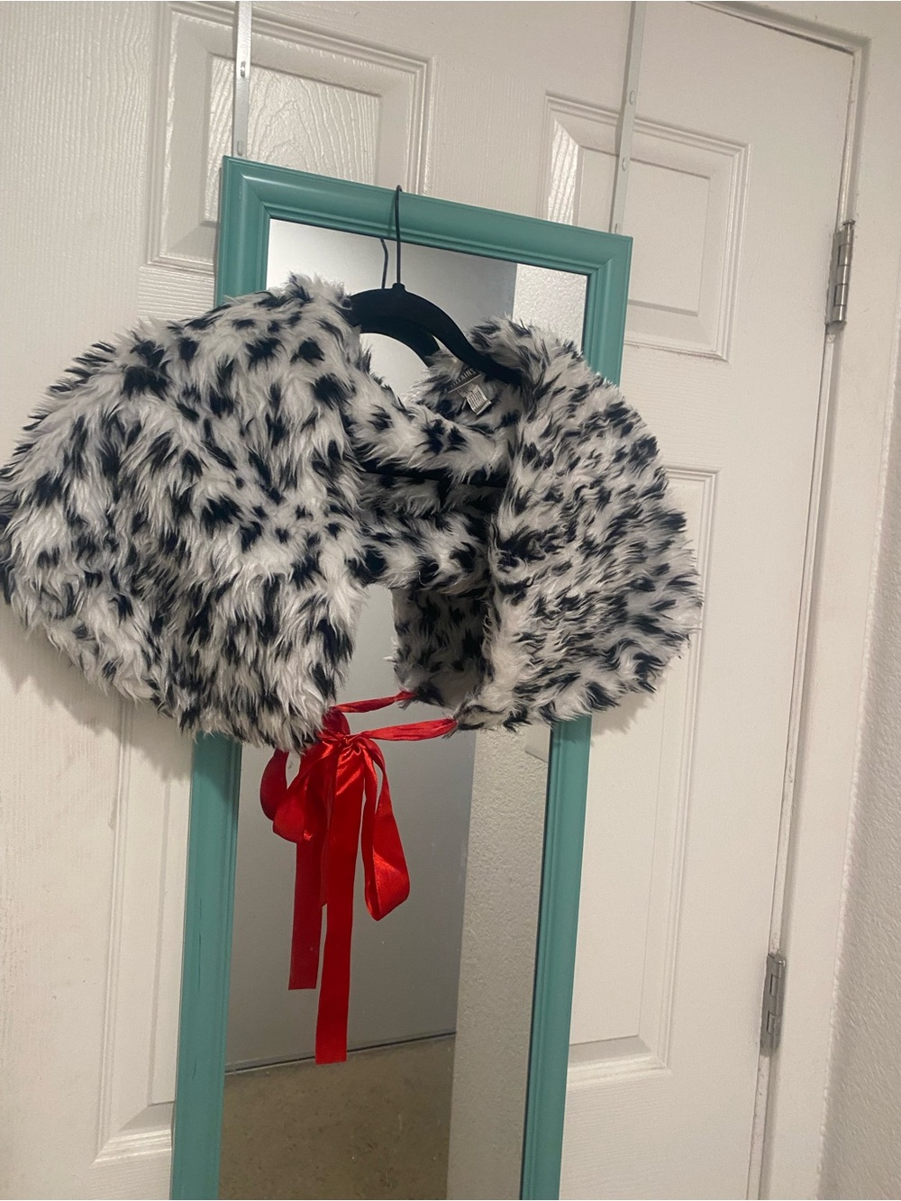 Cruella De Vil dalmation fur wrap